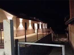 Iluminación fachada lateral